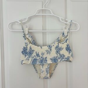Rare Triangl Inesa Set Blue and White